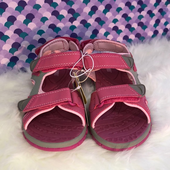 NWT Khombu Girls Pink River Sandal - Picture 2 of 8